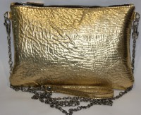 /album/fotogaleria-clutch-creek-gold/cluntch-dorado-parte-trasera-jpg/